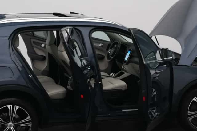 Volvo XC40 (2022) thumbnail 34