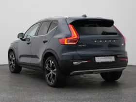 Volvo XC40 (2022) thumbnail 5
