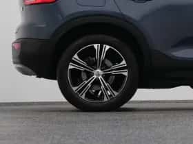 Volvo XC40 (2022) thumbnail 41