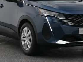Peugeot 3008 (2021) thumbnail 17