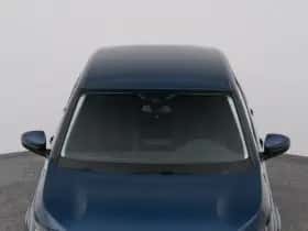 Peugeot 3008 (2021) thumbnail 32