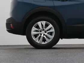 Peugeot 3008 (2021) thumbnail 41