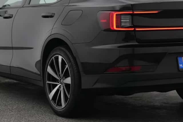 Polestar 2 (2021) thumbnail 19