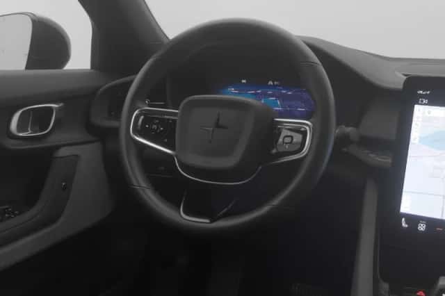 Polestar 2 (2021) thumbnail 8