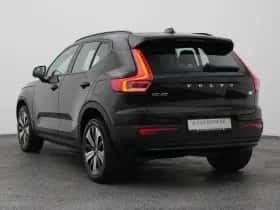 Volvo XC40 (2023) thumbnail 6