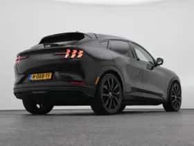 Ford Mustang (2021) thumbnail 17