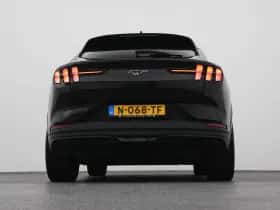 Ford Mustang (2021) thumbnail 37