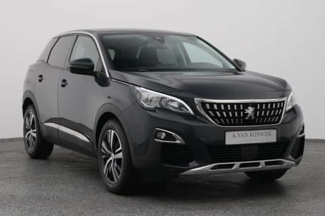 Peugeot 3008 (2020) thumbnail 2