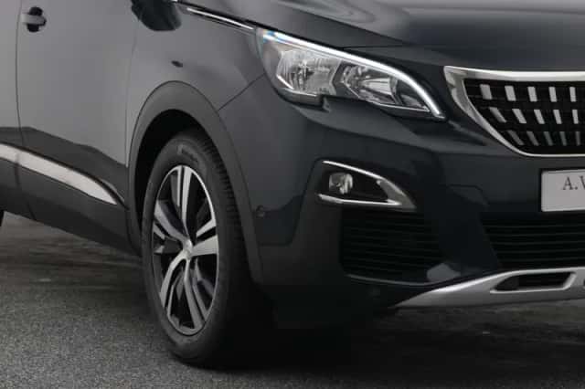 Peugeot 3008 (2020) thumbnail 17