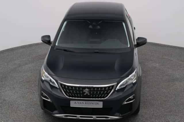 Peugeot 3008 (2020) thumbnail 26