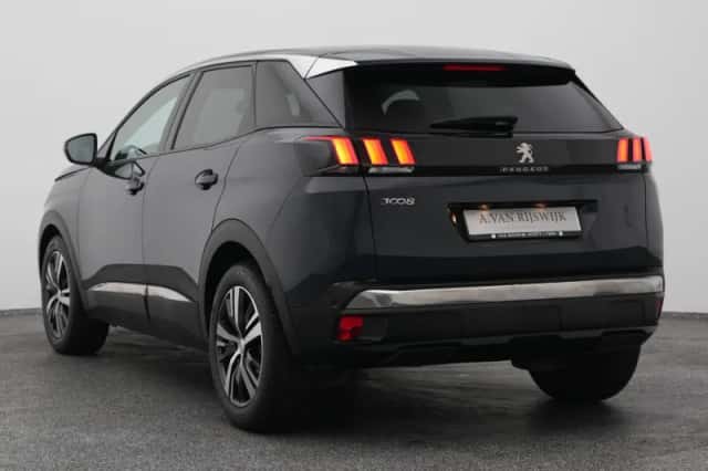 Peugeot 3008 (2020) thumbnail 5