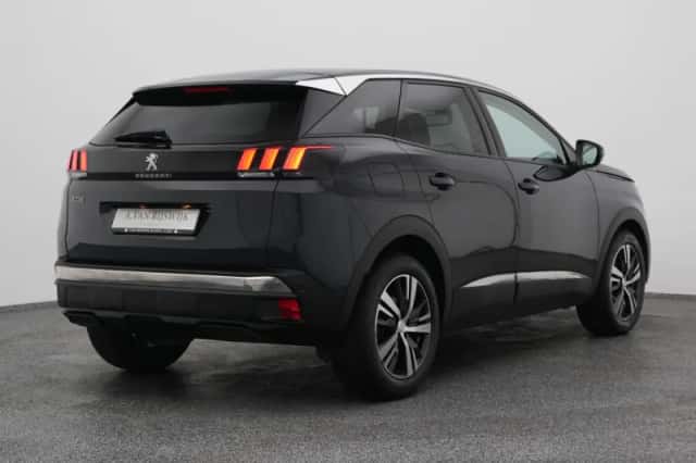 Peugeot 3008 (2020) thumbnail 6