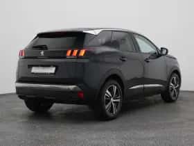 Peugeot 3008 (2020) thumbnail 6