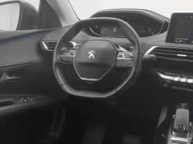 Peugeot 3008 (2020) thumbnail 7