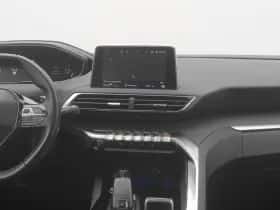 Peugeot 3008 (2020) thumbnail 8