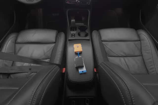Volvo XC40 (2022) thumbnail 12