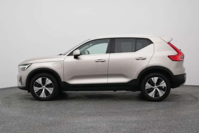 Volvo XC40 (2022) thumbnail 13