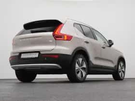 Volvo XC40 (2022) thumbnail 16
