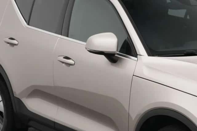 Volvo XC40 (2022) thumbnail 23