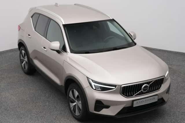 Volvo XC40 (2022) thumbnail 24