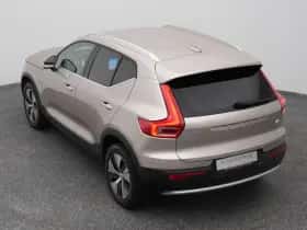 Volvo XC40 (2022) thumbnail 25