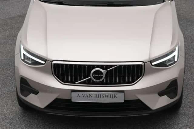 Volvo XC40 (2022) thumbnail 30
