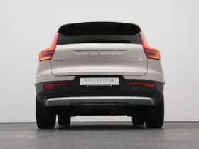 Volvo XC40 (2022) thumbnail 35
