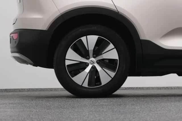 Volvo XC40 (2022) thumbnail 40