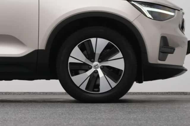 Volvo XC40 (2022) thumbnail 41