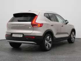 Volvo XC40 (2022) thumbnail 6
