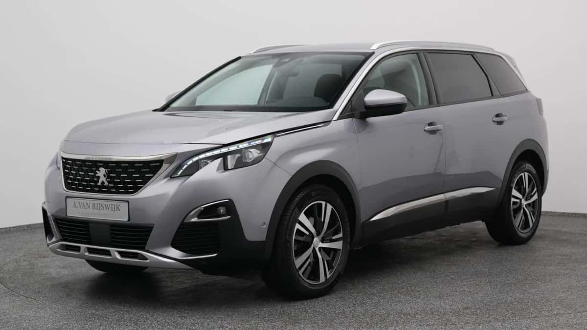 Peugeot 5008 (2021) — foto 1