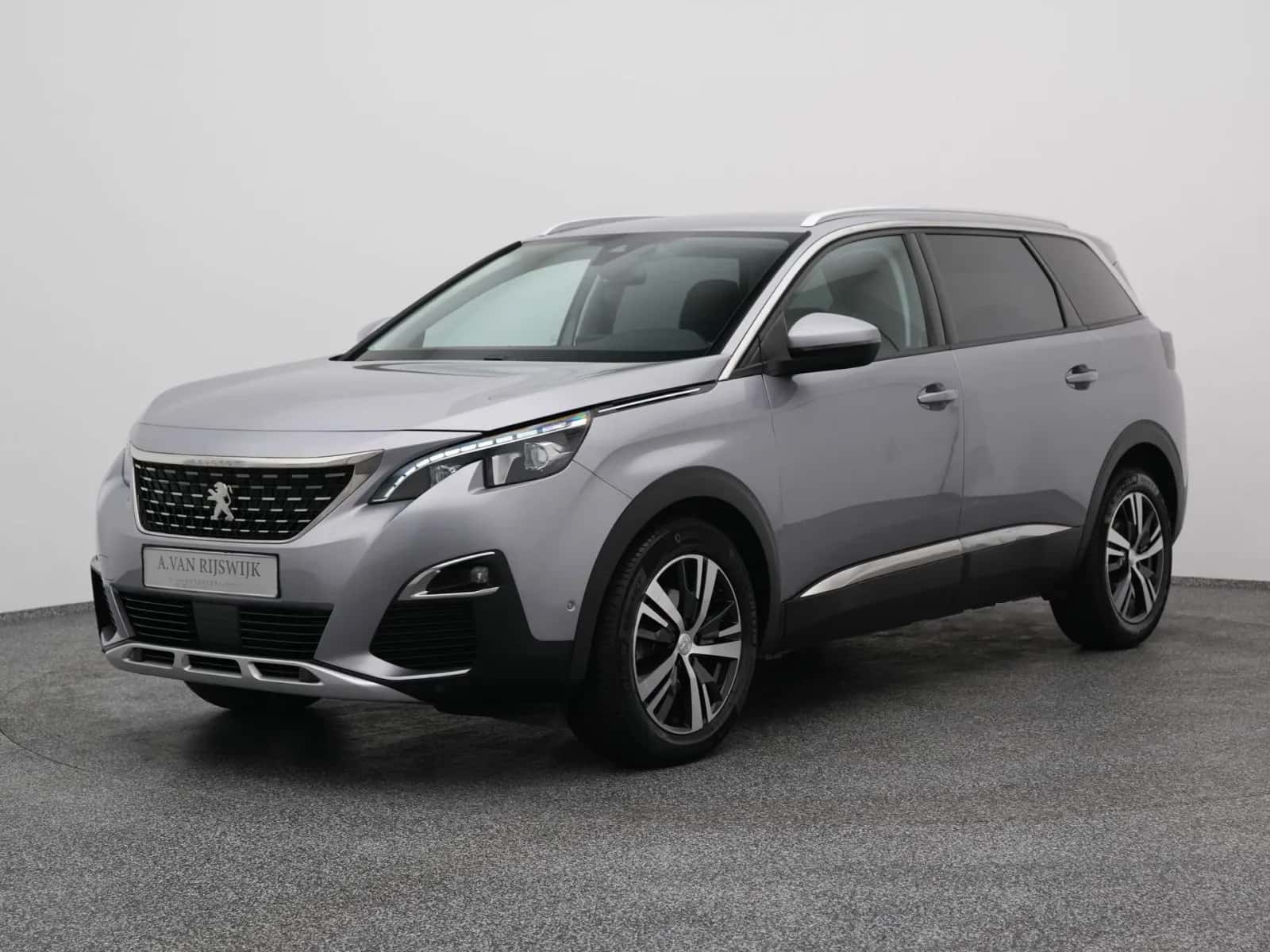 Peugeot 5008 (2021) — foto 1