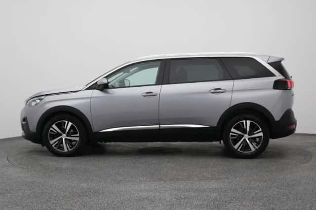 Peugeot 5008 (2021) thumbnail 13