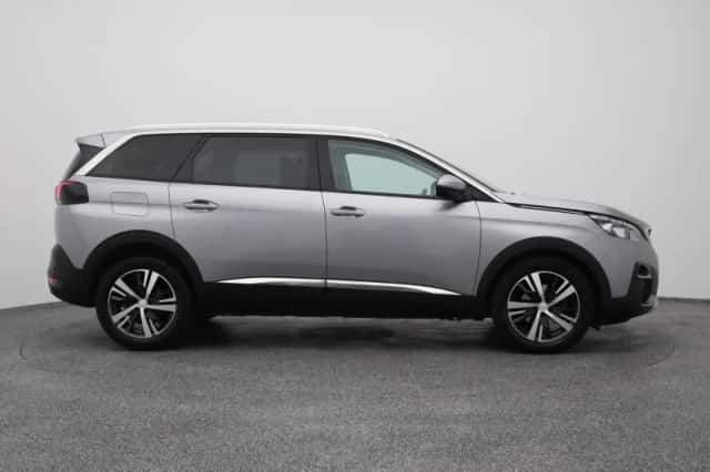 Peugeot 5008 (2021) thumbnail 14