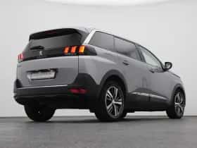 Peugeot 5008 (2021) thumbnail 16