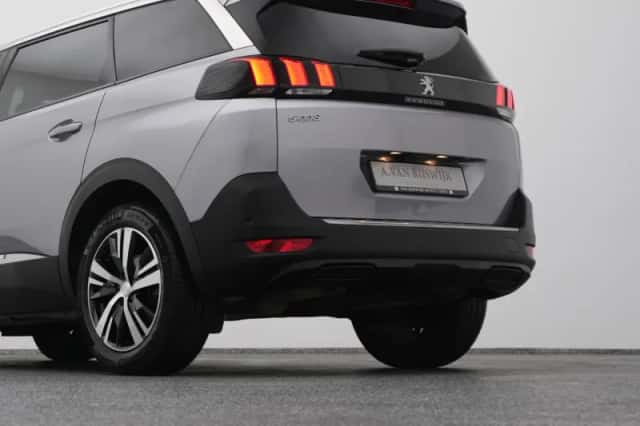 Peugeot 5008 (2021) thumbnail 22