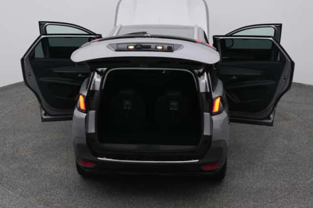Peugeot 5008 (2021) thumbnail 29