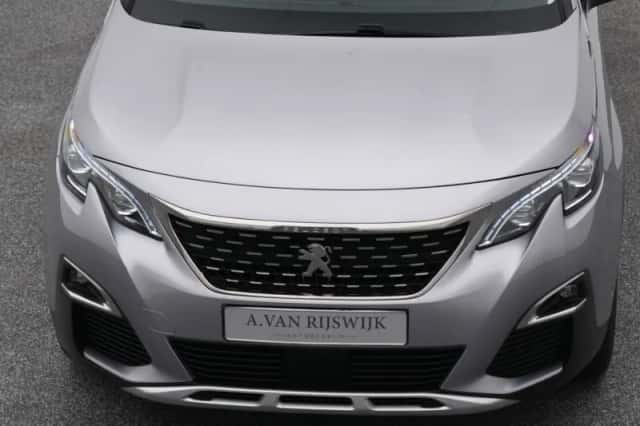 Peugeot 5008 (2021) thumbnail 30