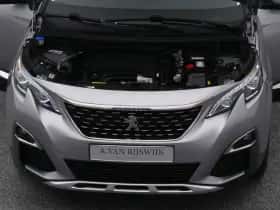 Peugeot 5008 (2021) thumbnail 31
