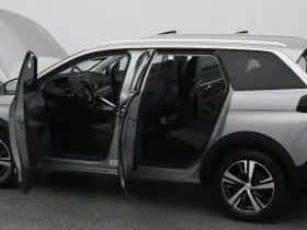 Peugeot 5008 (2021) thumbnail 33
