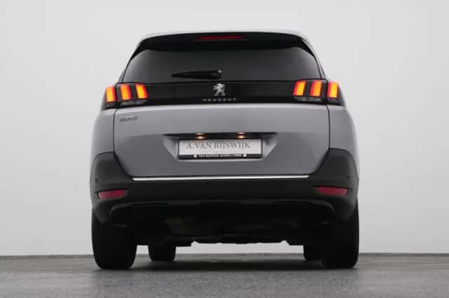 Peugeot 5008 (2021) thumbnail 36