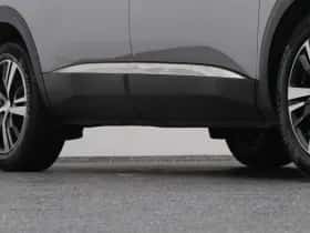 Peugeot 5008 (2021) thumbnail 38