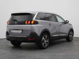 Peugeot 5008 (2021) thumbnail 6