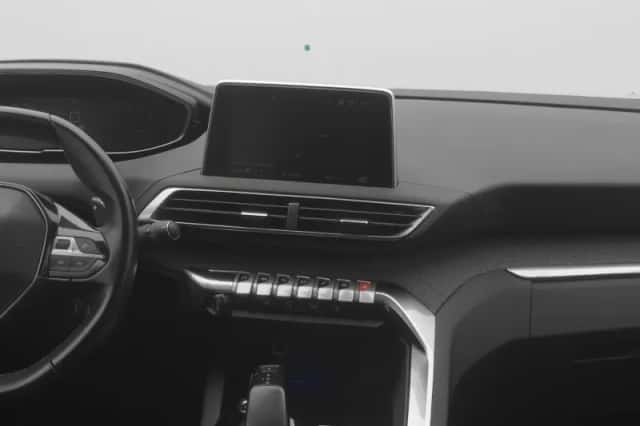 Peugeot 5008 (2021) thumbnail 8