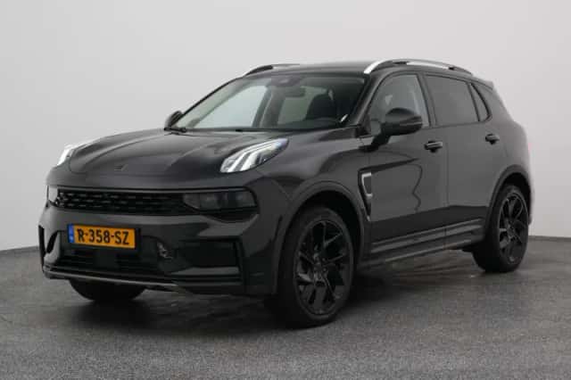 Lynk & Co 01 (2022) thumbnail 1