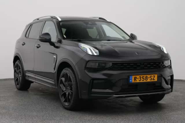 Lynk & Co 01 (2022) thumbnail 2
