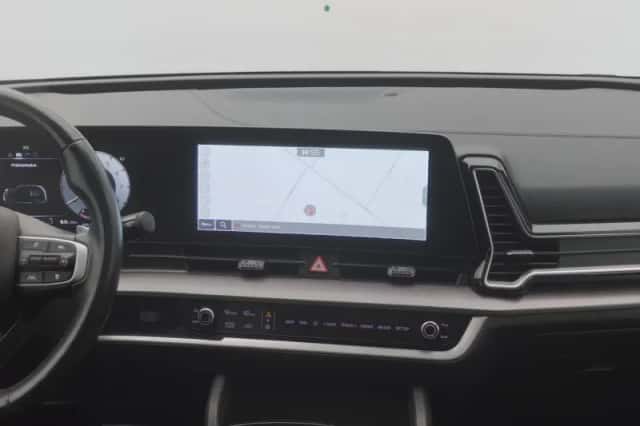 Kia Sportage (2022) thumbnail 8