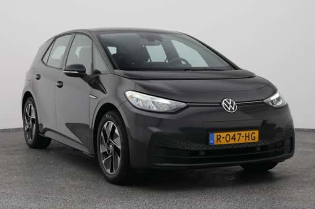 Volkswagen ID.3 (2022) thumbnail 2