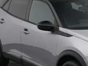 Peugeot 2008 (2023) thumbnail 23