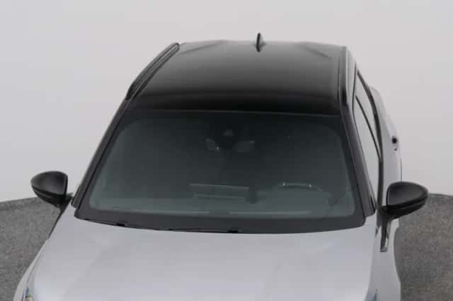 Peugeot 2008 (2023) thumbnail 32